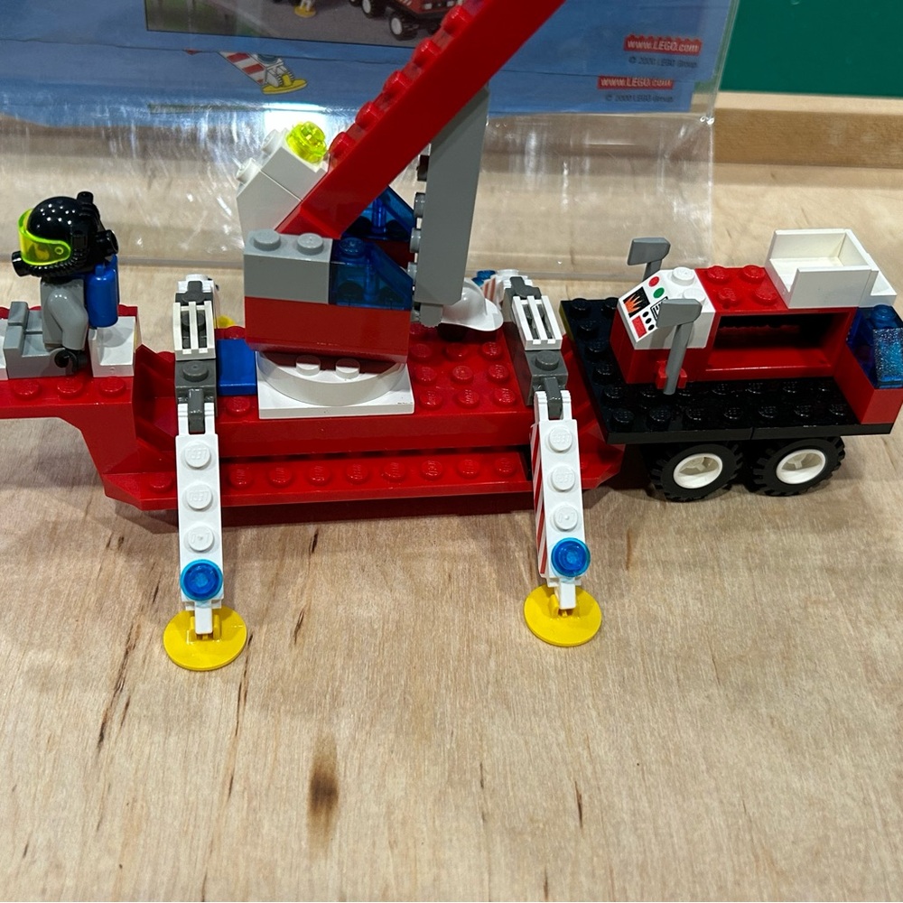 Retired. 4 LEGO Town sets: Police, Fire and Rescue - Picture 5 of 14